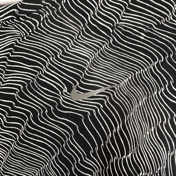 Nike Women's Short Sleeve Black and White Tee - Picture 3 of 5